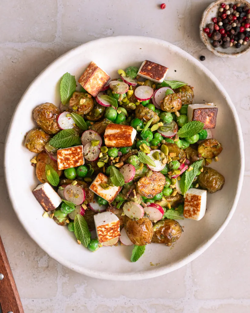 Salade de Printemps aux Pommes de Terre, Petits Pois et Manouri