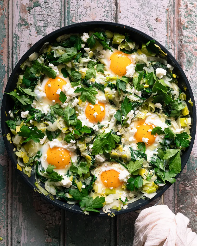 Photo of Shakshuka aux Poireaux, Épinards et Feta