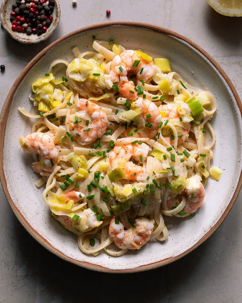 Photo of Linguine aux Poireaux et Crevettes Crémées