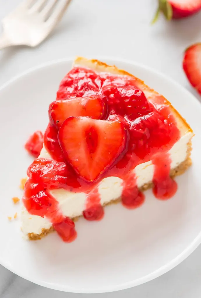 Greek Yogurt Cheesecake with Strawberry Sauce