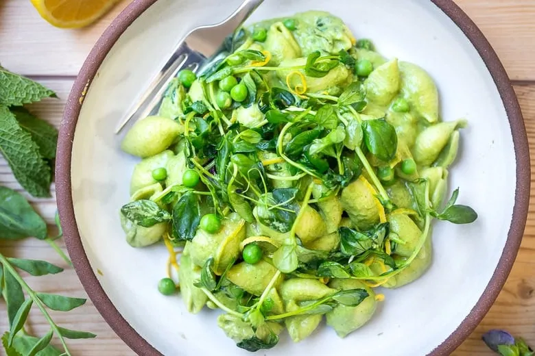Creamy Mint and Pea Pasta