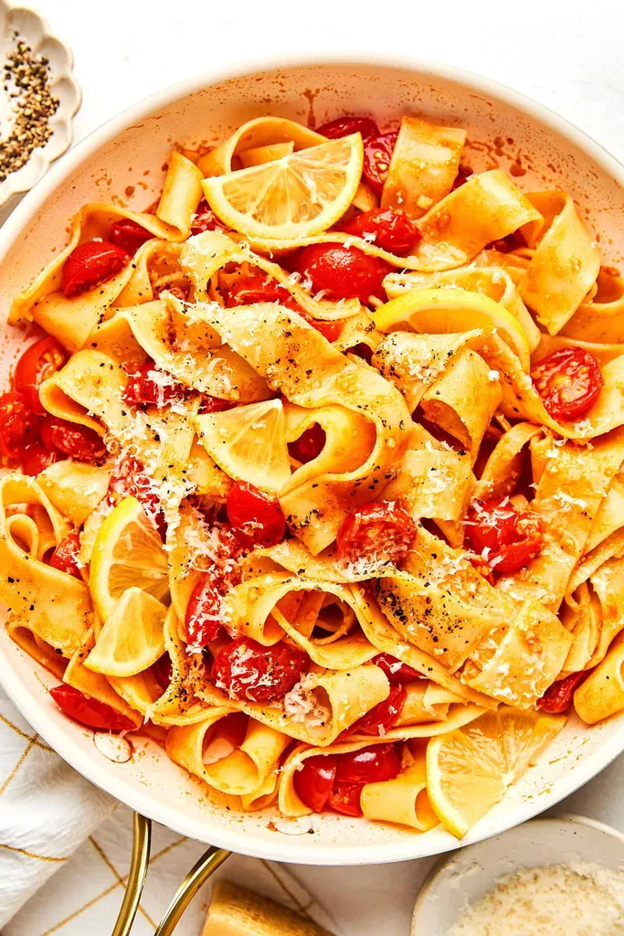 Lemony Cherry Tomato Pasta