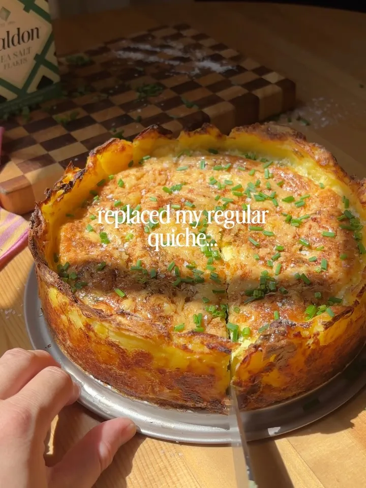 Quiche au Jambon, Épinards et Fromage en Croûte de Pommes de Terre