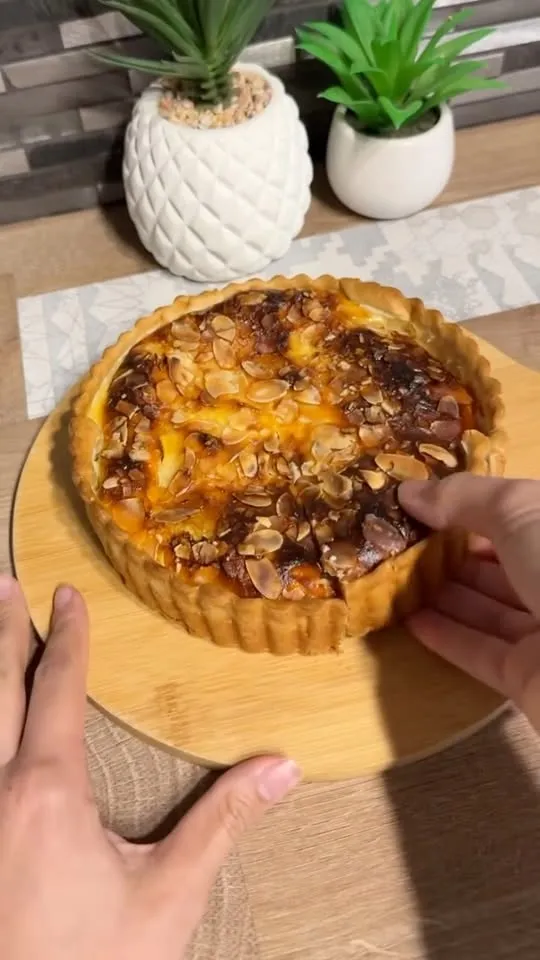 Tarte rustique aux pommes et fromage blanc