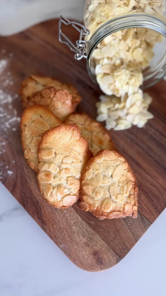 Tuiles croustillantes aux amandes