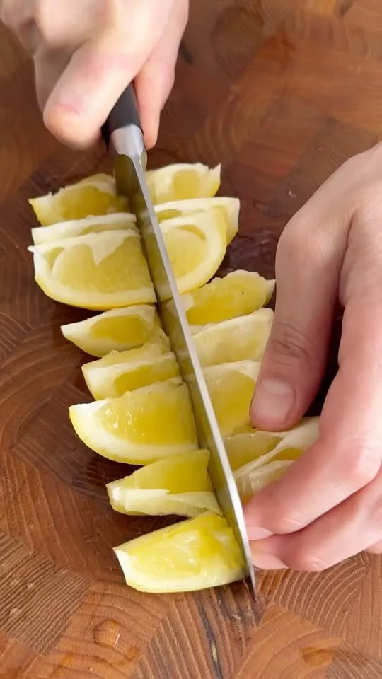 Cake au Citron et Écorces Confites