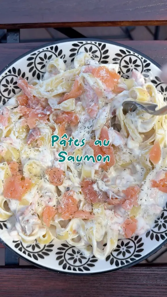 Pâtes Crémeuses au Saumon Fumé