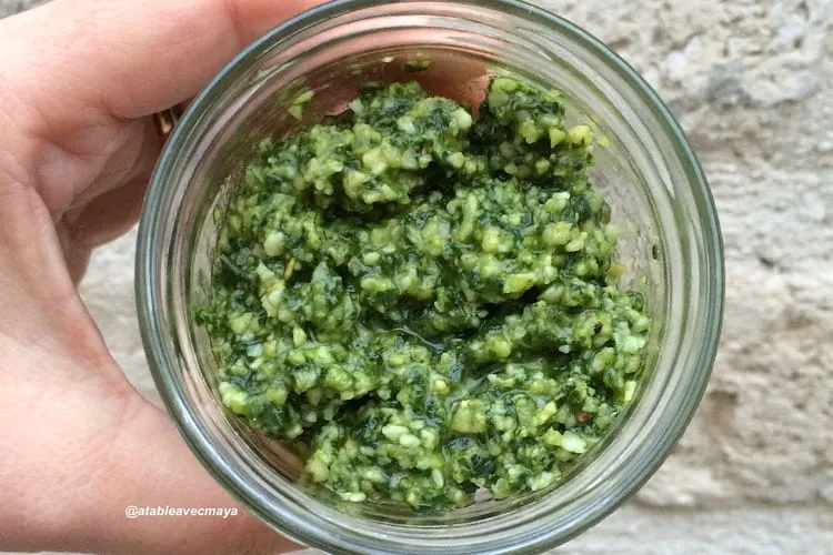 Pesto au basilic maison