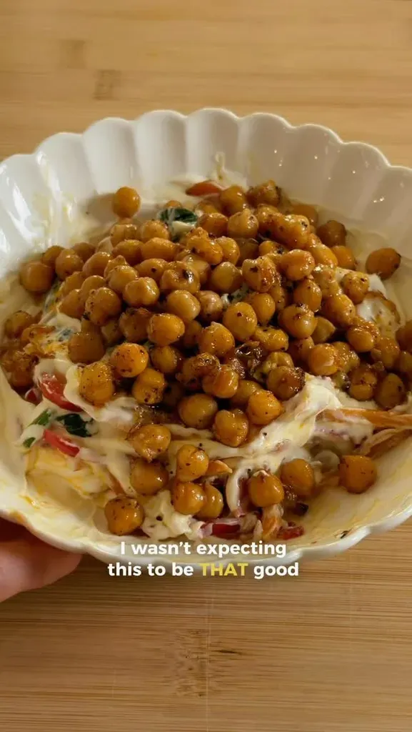Dip de Yaourt aux Épinards et Pois Chiches Épicés